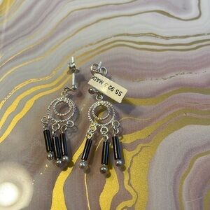 NWT Vintage Sterling Silver with onyx Dangle earrings